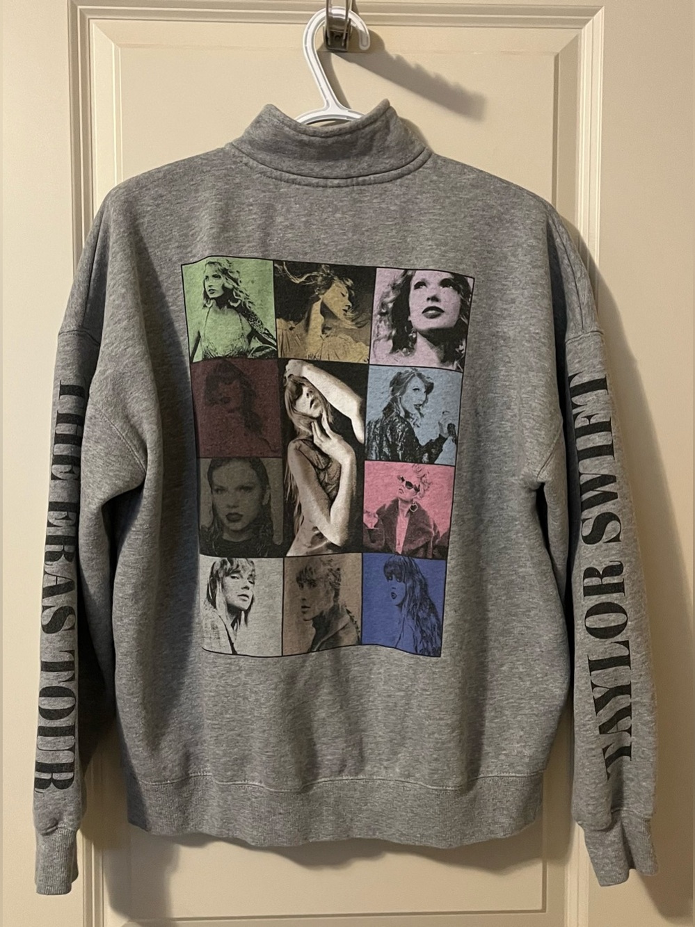 Taylor Swift The Eras Tour Quarter Zip Sweatshirt Oversized XS